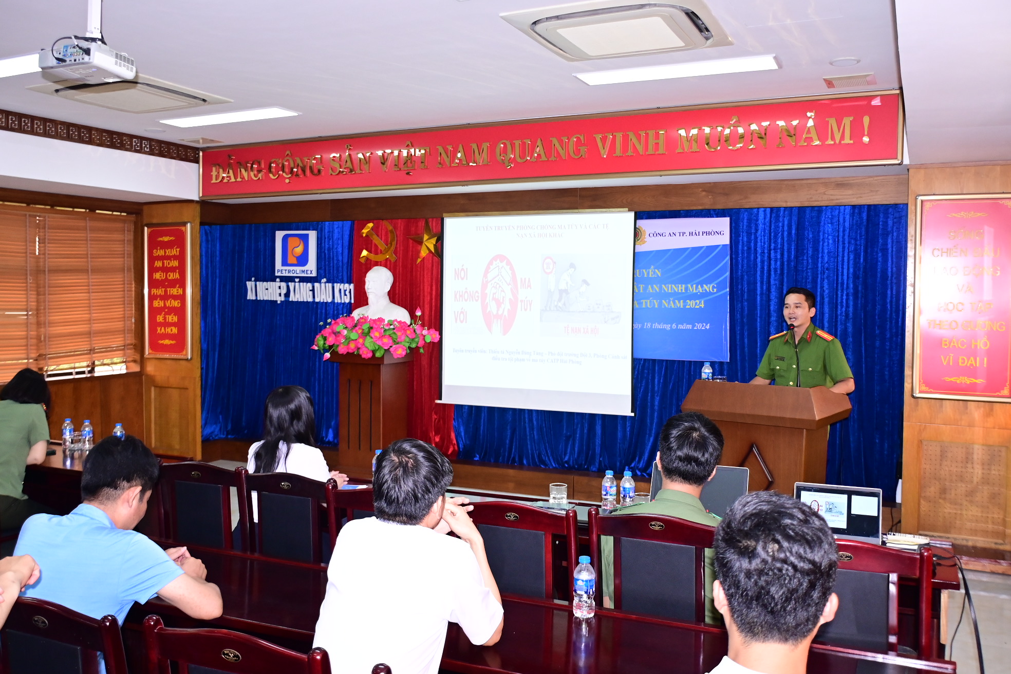 Xí nghiệp Xăng dầu K131 gửi thư cảm ơn Phòng Cảnh sát ĐTTP về ma tuý